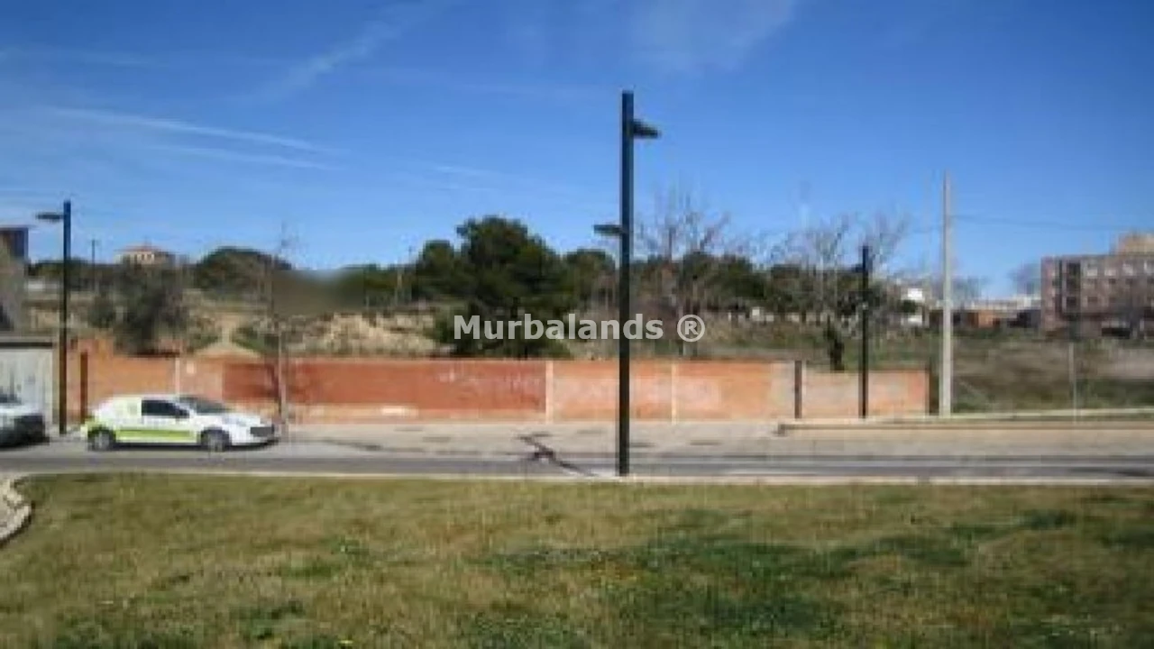 Foto de un terreno o una obra parada para mostrar en el detalle del inmueble