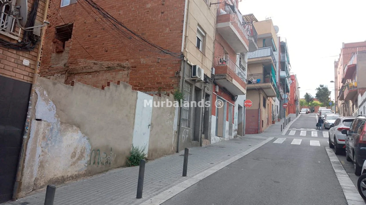 Foto de un terreno o una obra parada para mostrar en el detalle del inmueble