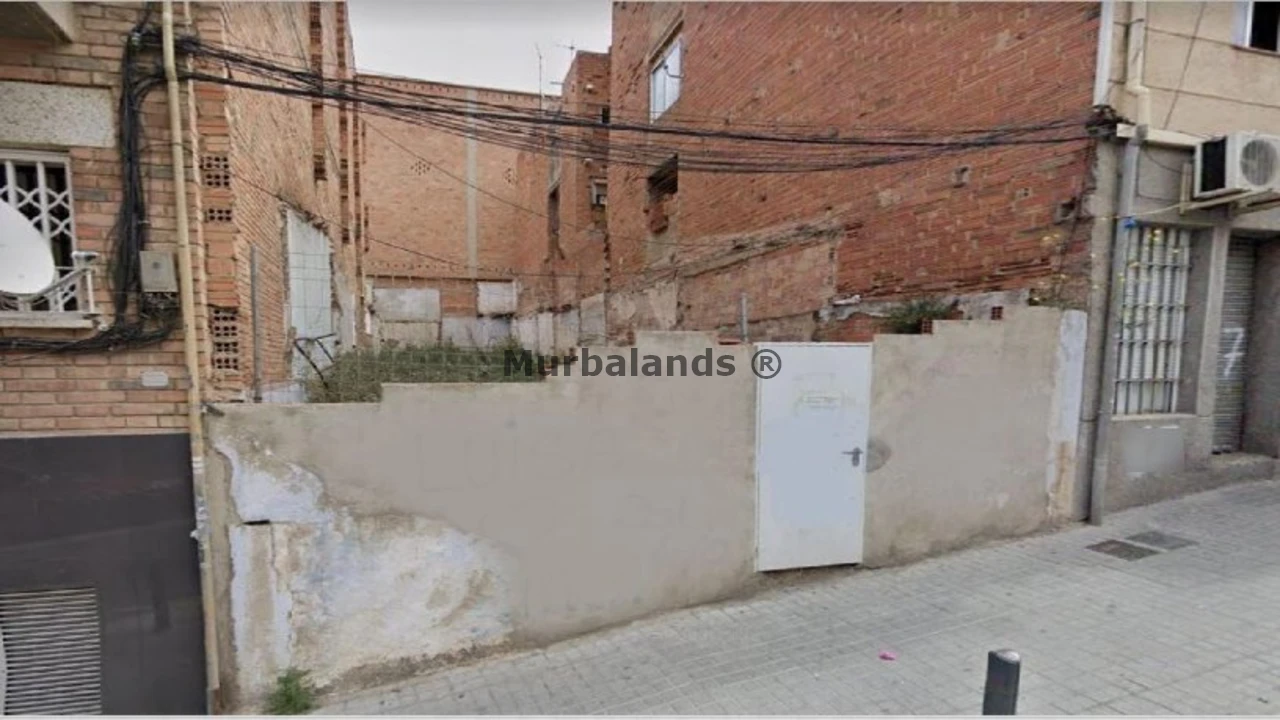 Foto de un terreno o una obra parada para mostrar en el detalle del inmueble