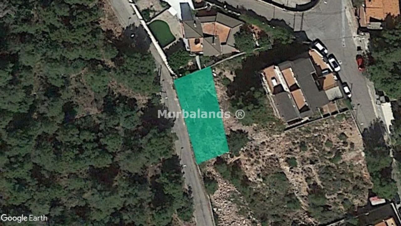 Foto de un terreno o una obra parada para mostrar en el detalle del inmueble