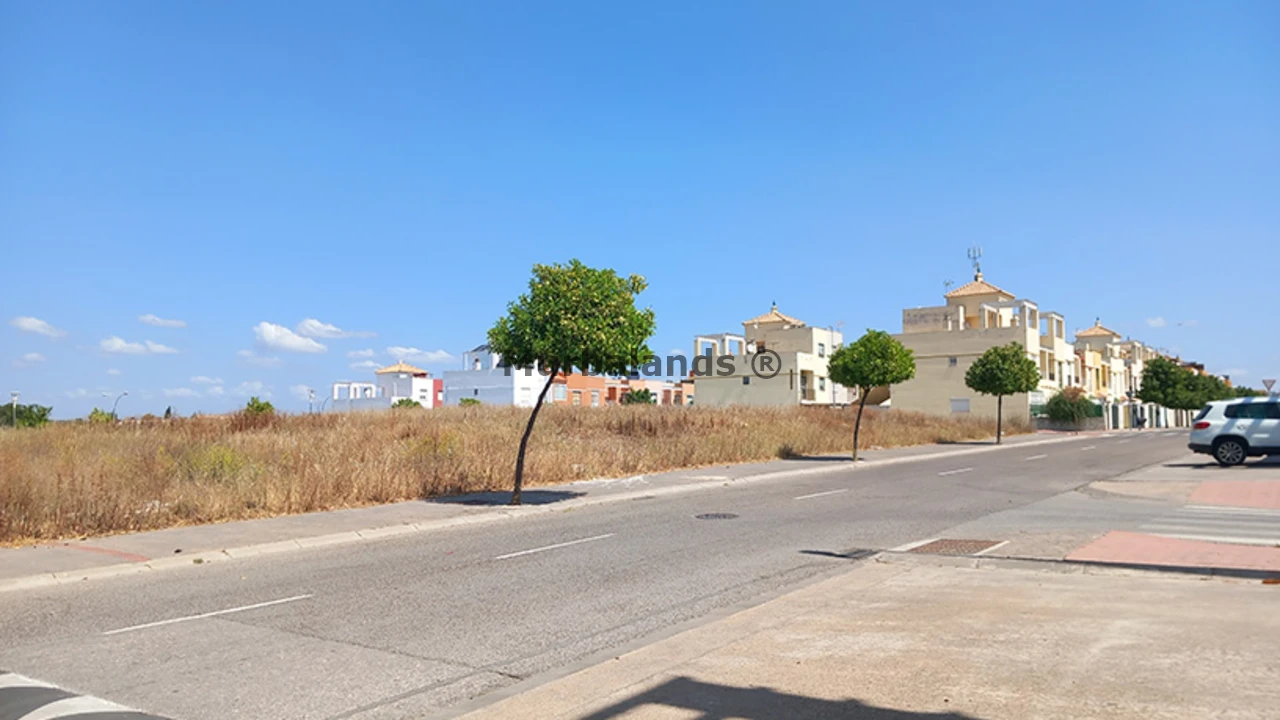 Foto de un terreno o una obra parada para mostrar en el detalle del inmueble