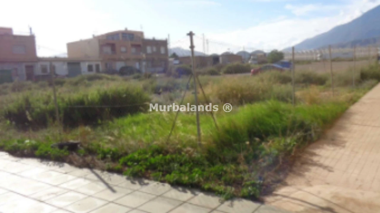 Terreno destacado