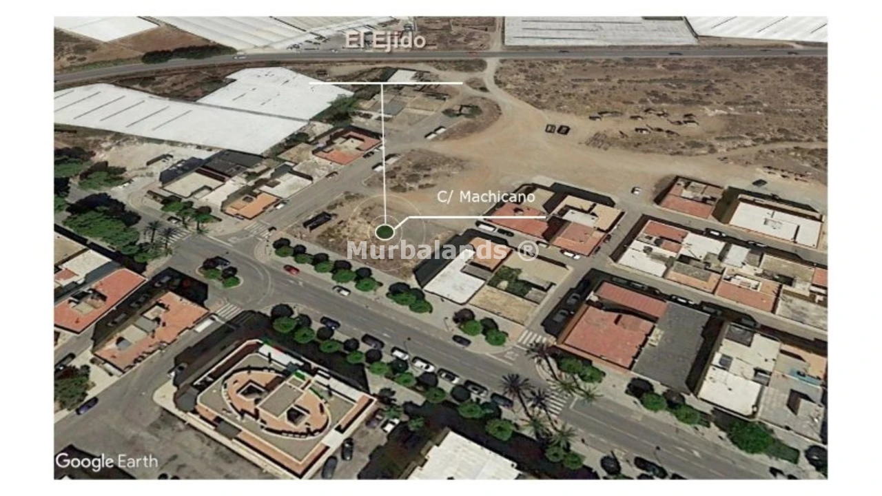 Foto de un terreno o una obra parada para mostrar en el detalle del inmueble