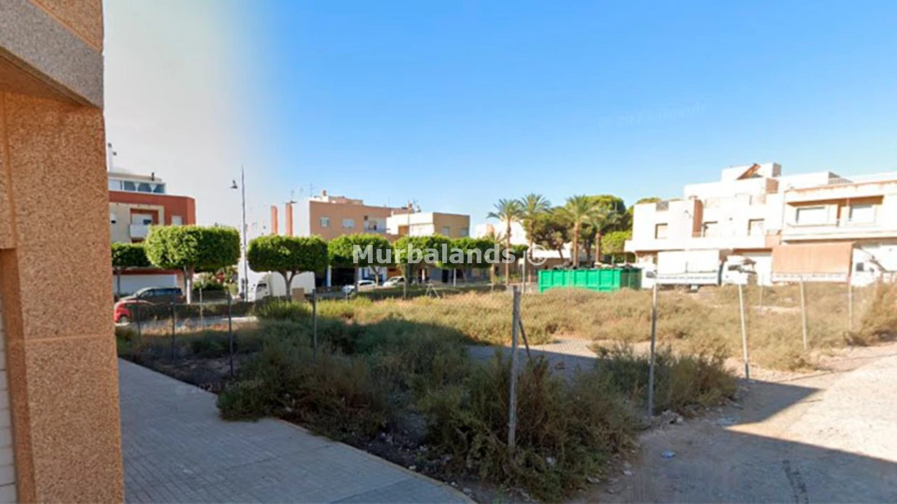 Foto de un terreno o una obra parada para mostrar en el detalle del inmueble