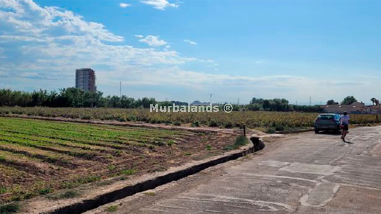 Foto de un terreno o una obra parada para mostrar en el detalle del inmueble