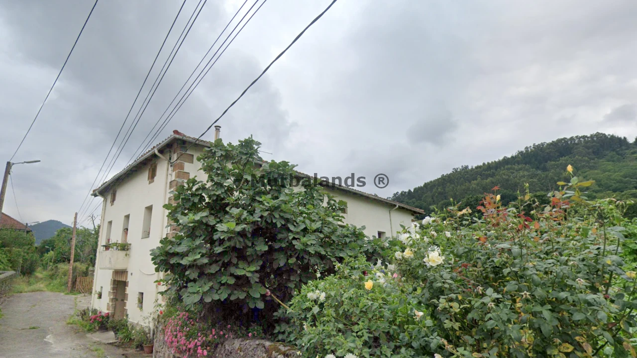 Foto de un terreno o una obra parada para mostrar en el detalle del inmueble