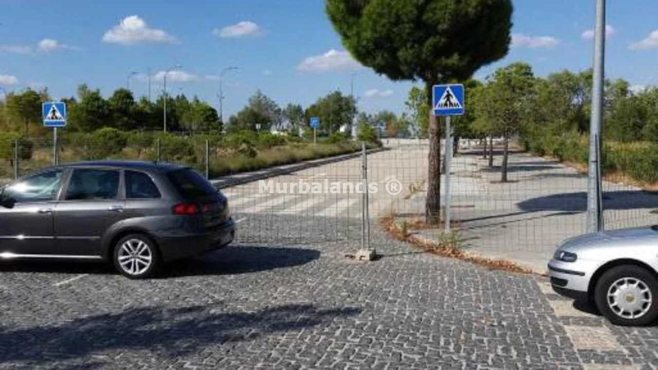 Foto de un terreno o una obra parada para mostrar en el detalle del inmueble