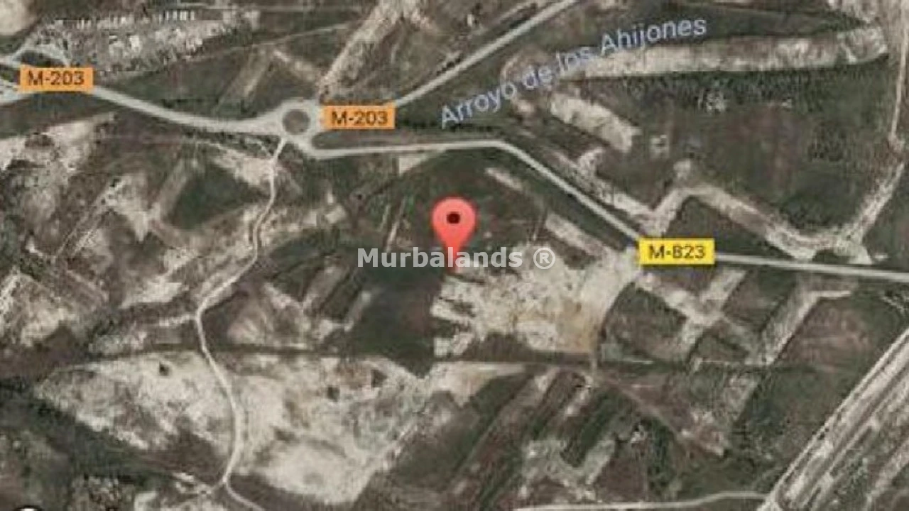 Foto de un terreno o una obra parada para mostrar en el detalle del inmueble
