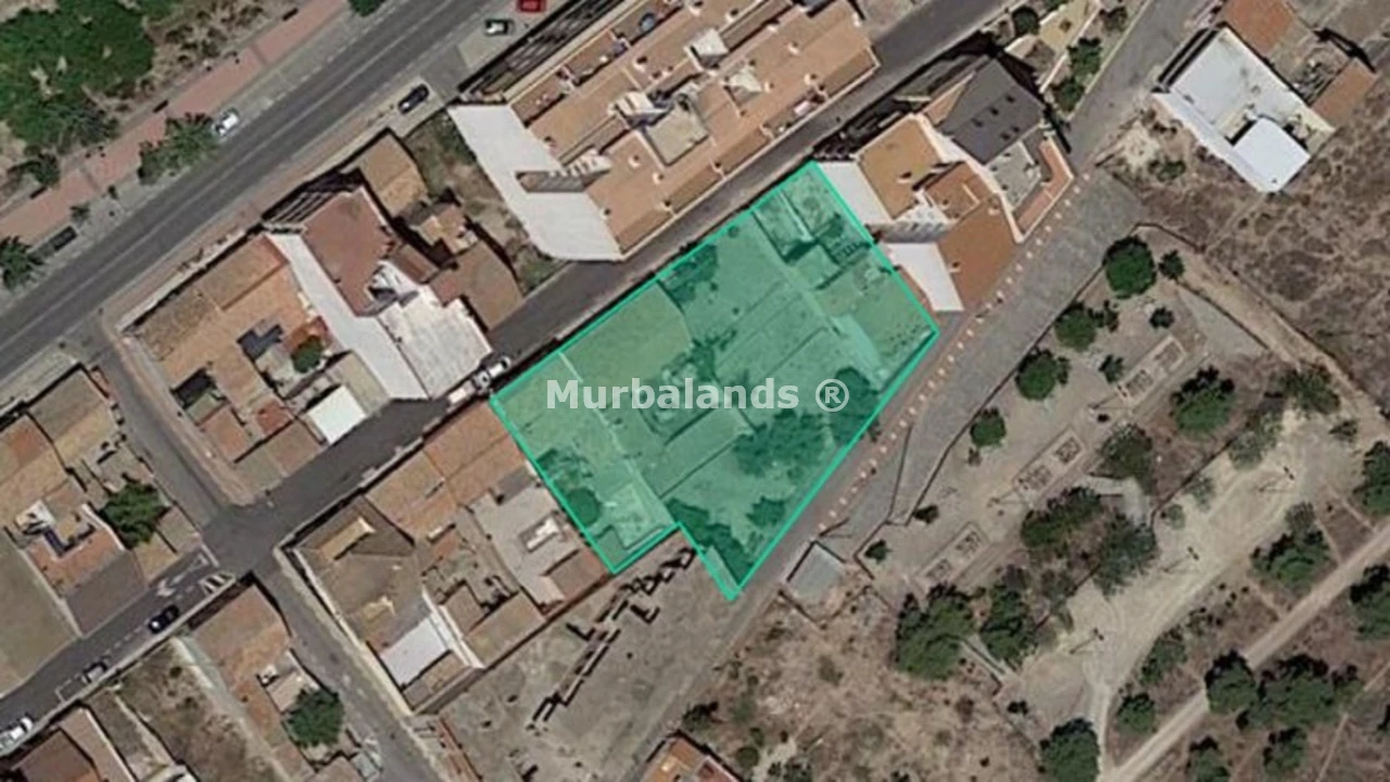 Foto de un terreno o una obra parada para mostrar en el detalle del inmueble