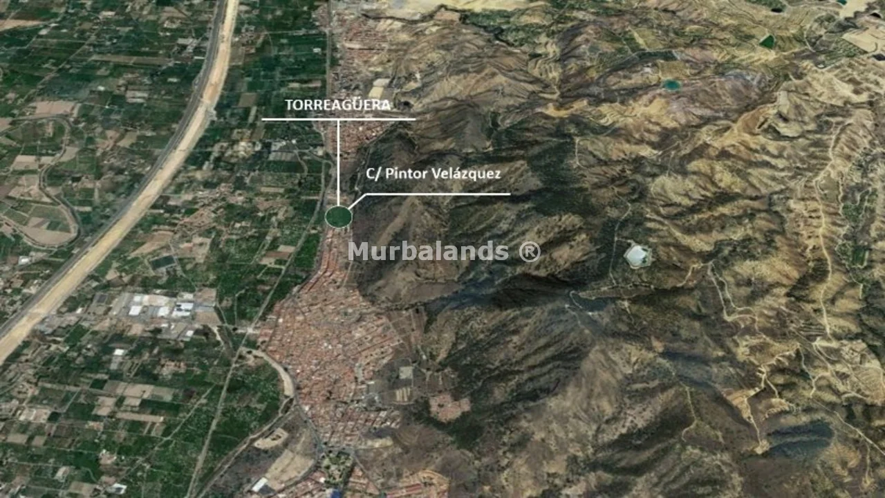 Foto de un terreno o una obra parada para mostrar en el detalle del inmueble