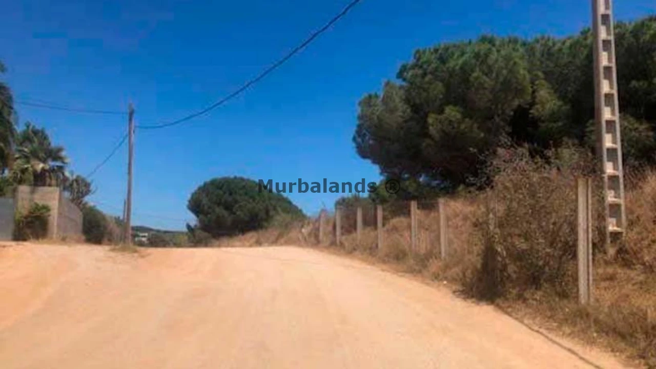 Foto de un terreno o una obra parada para mostrar en el detalle del inmueble