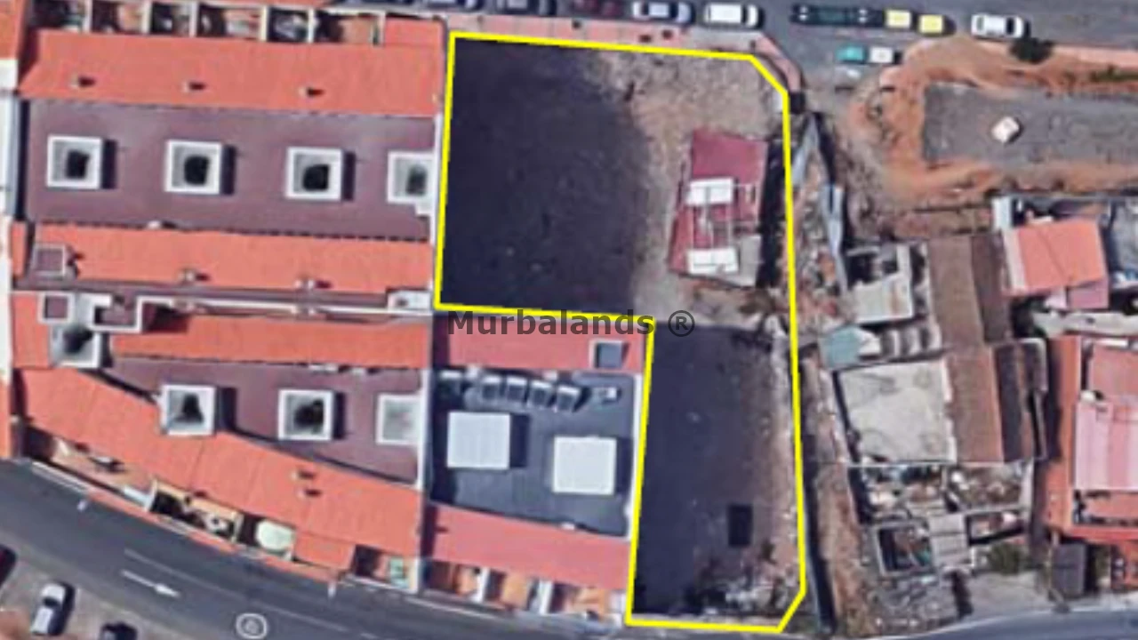 Foto de un terreno o una obra parada para mostrar en el detalle del inmueble