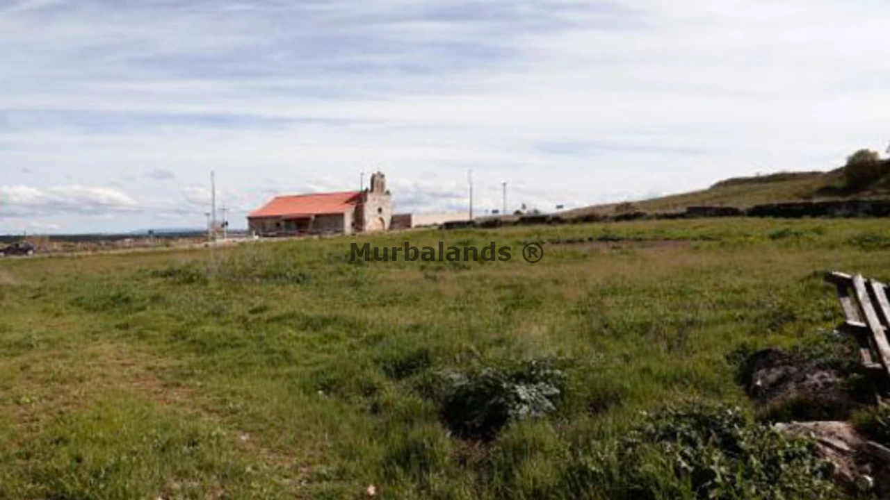Foto de un terreno o una obra parada para mostrar en el detalle del inmueble