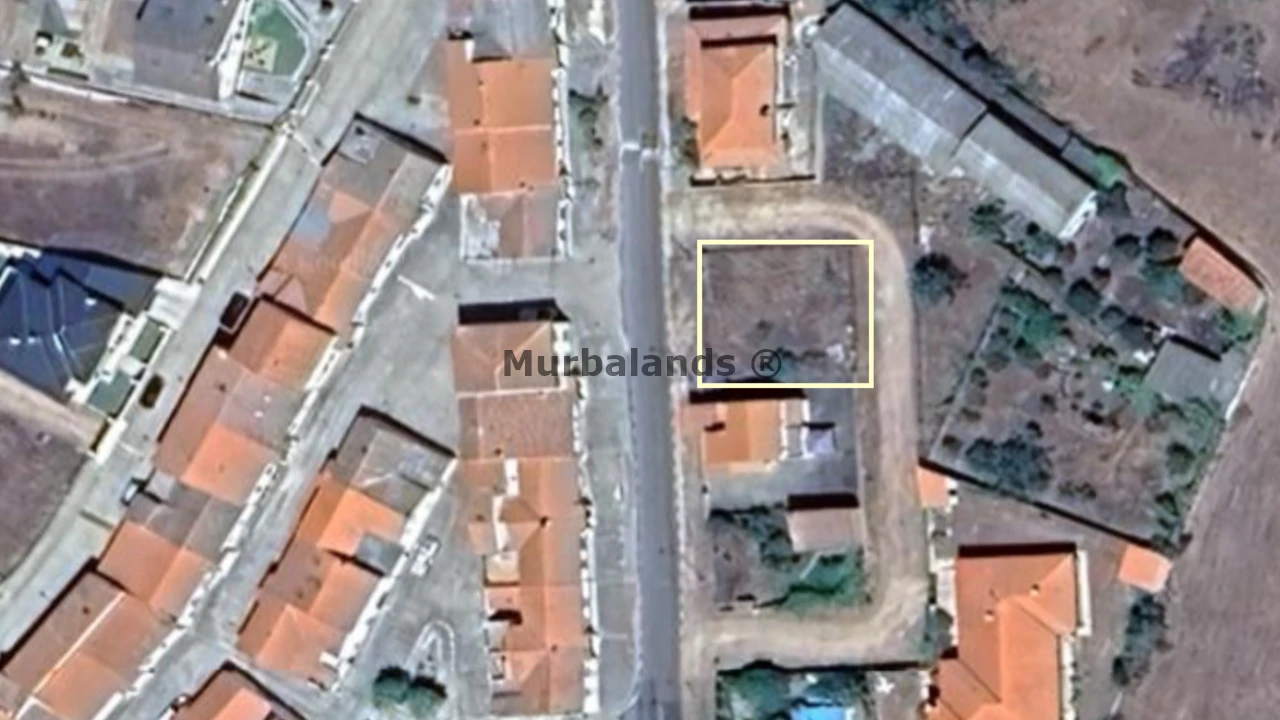Foto de un terreno o una obra parada para mostrar en el detalle del inmueble