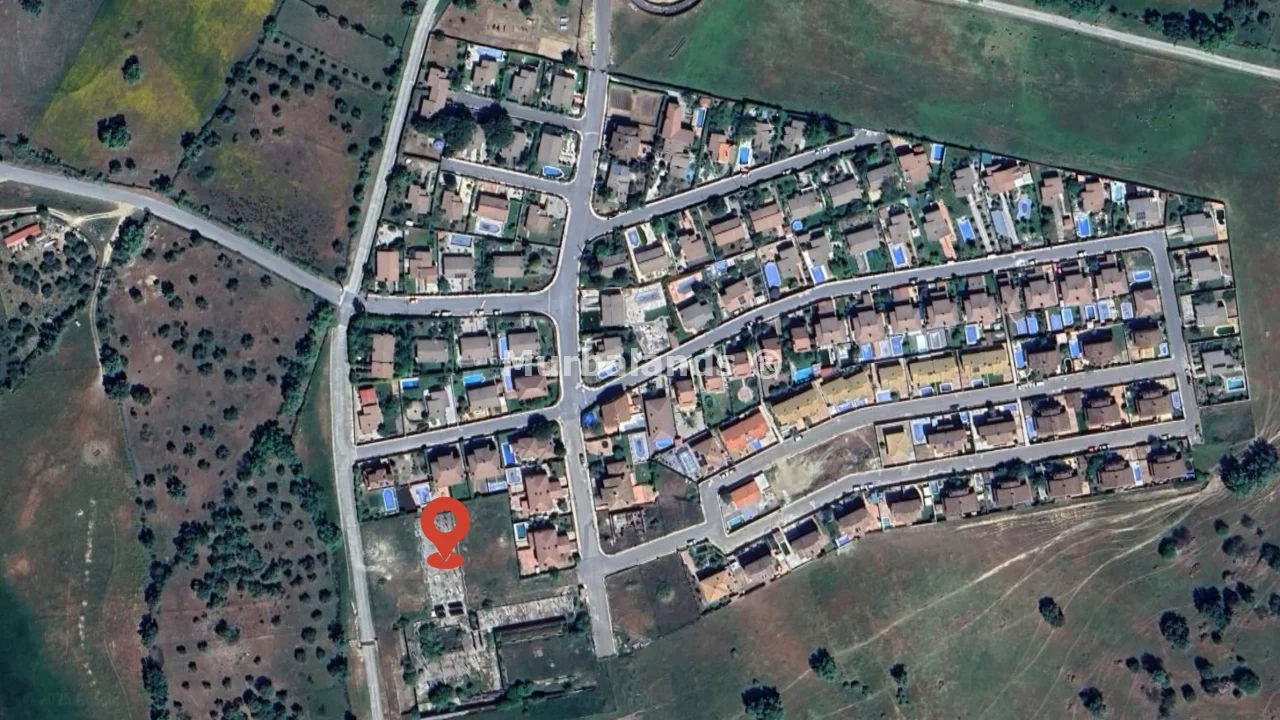 Foto de un terreno o una obra parada para mostrar en el detalle del inmueble