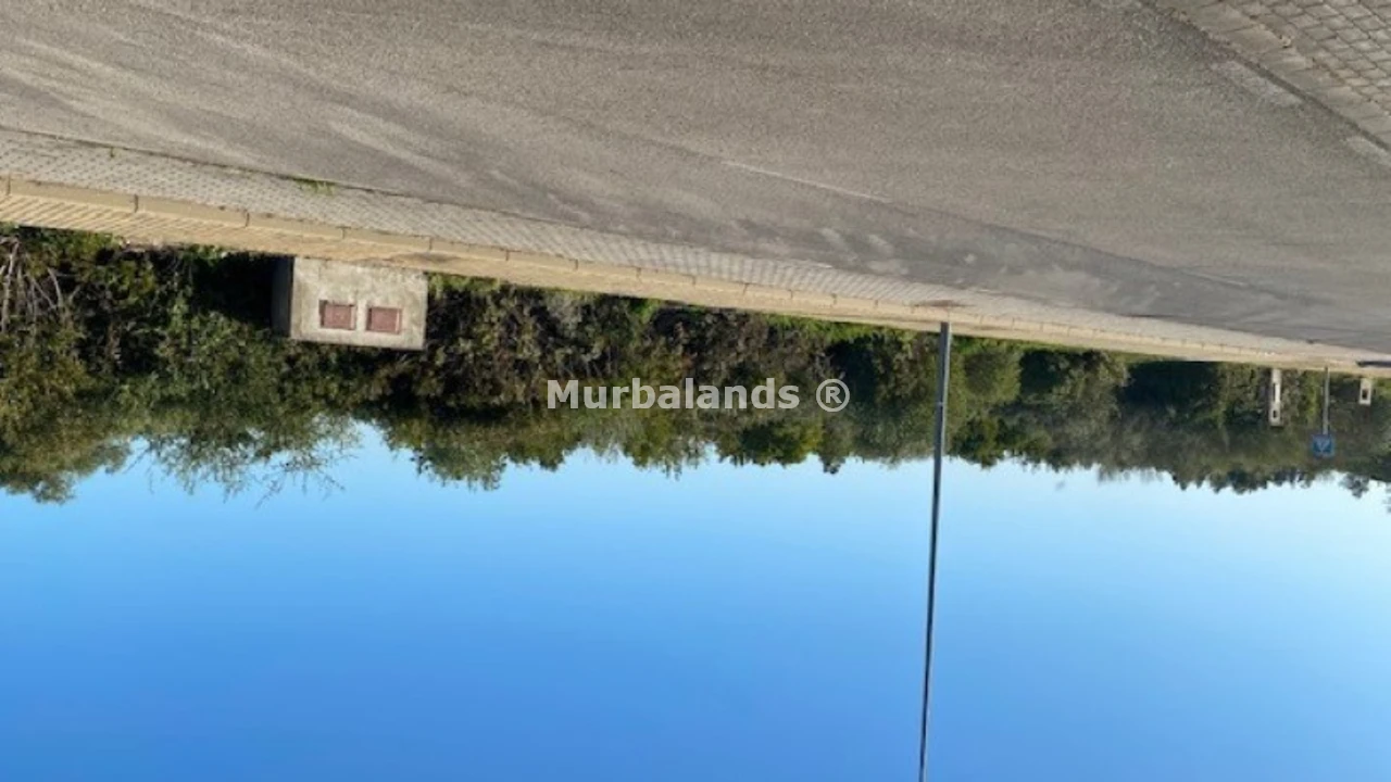 Foto de un terreno o una obra parada para mostrar en el detalle del inmueble