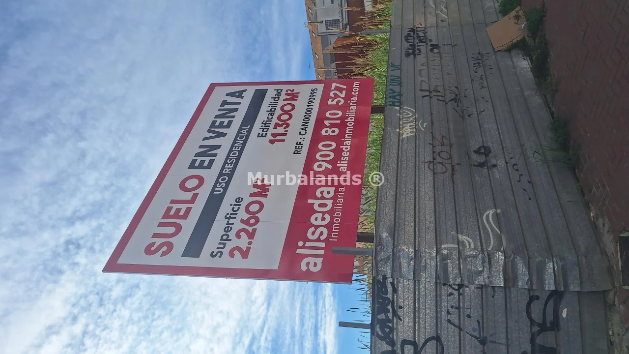 Foto de un terreno o una obra parada para mostrar en el detalle del inmueble