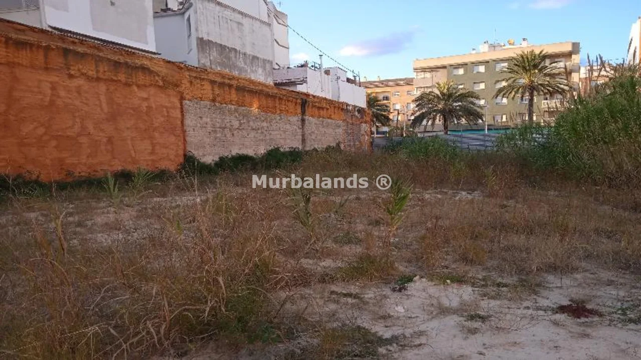 Foto de un terreno o una obra parada para mostrar en el detalle del inmueble