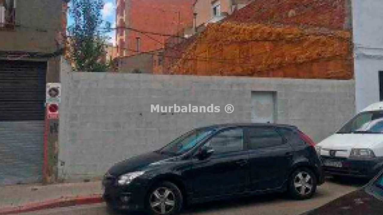 Foto de un terreno o una obra parada para mostrar en el detalle del inmueble