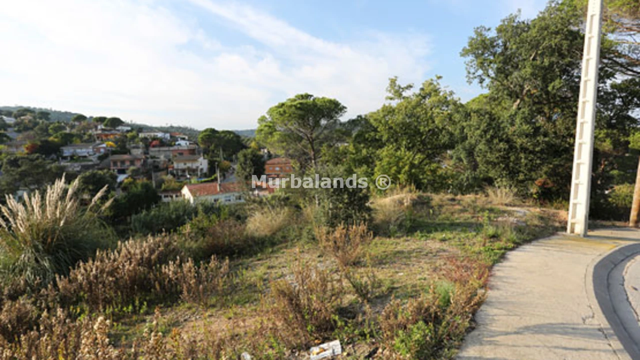 Foto de un terreno o una obra parada para mostrar en el detalle del inmueble