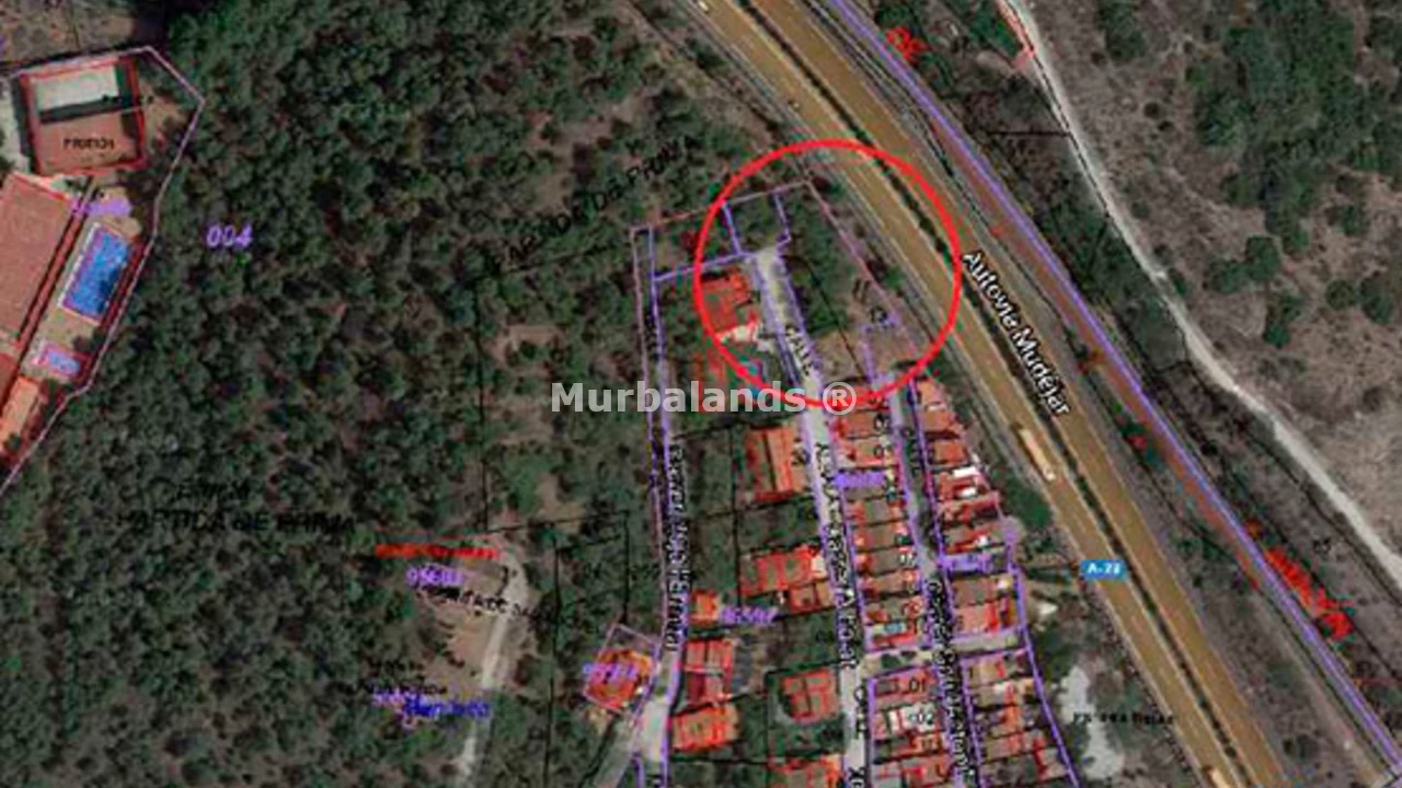 Foto de un terreno o una obra parada para mostrar en el detalle del inmueble