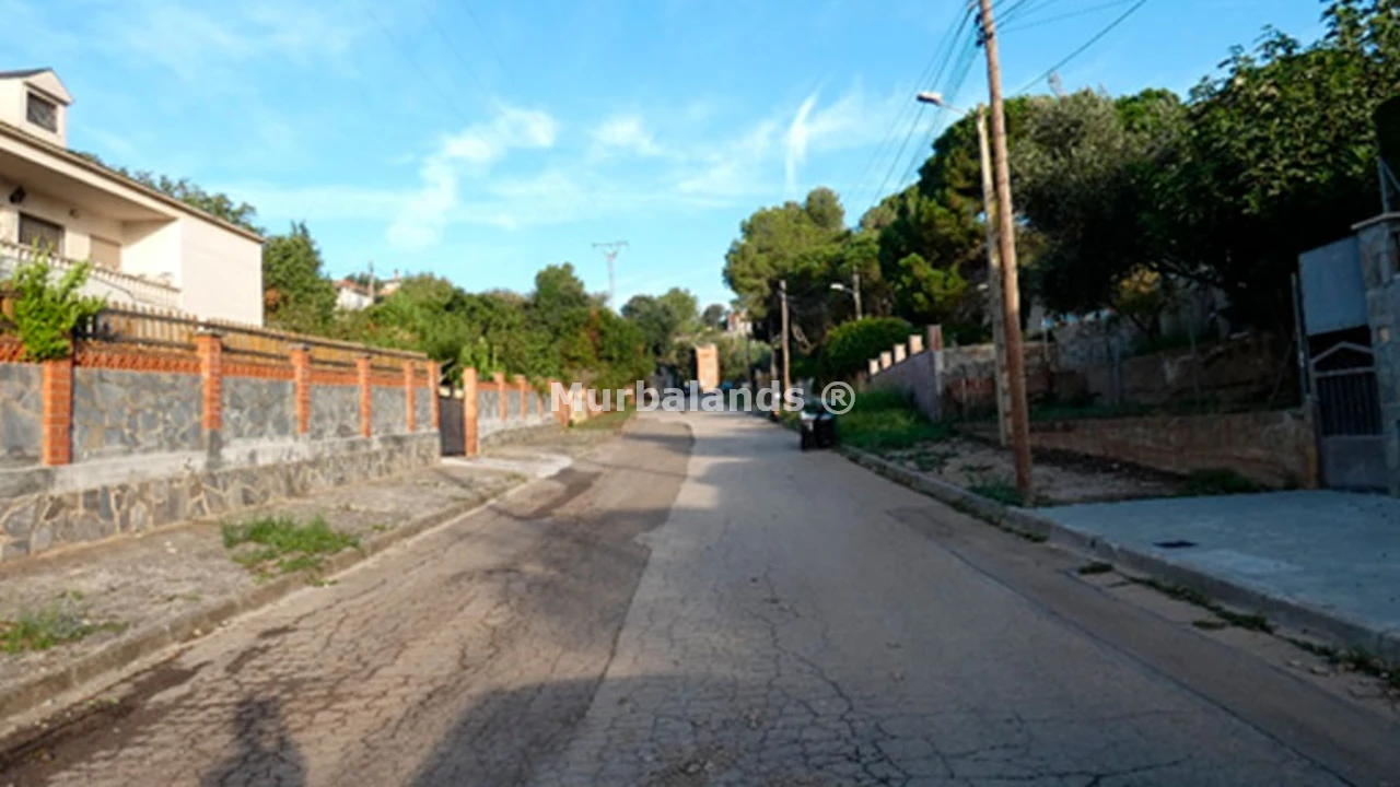 Foto de un terreno o una obra parada para mostrar en el detalle del inmueble