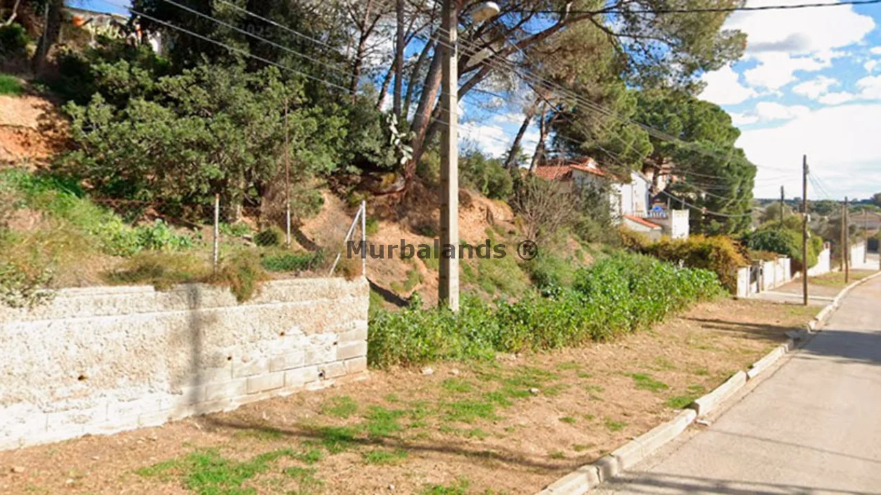 Terreno destacado