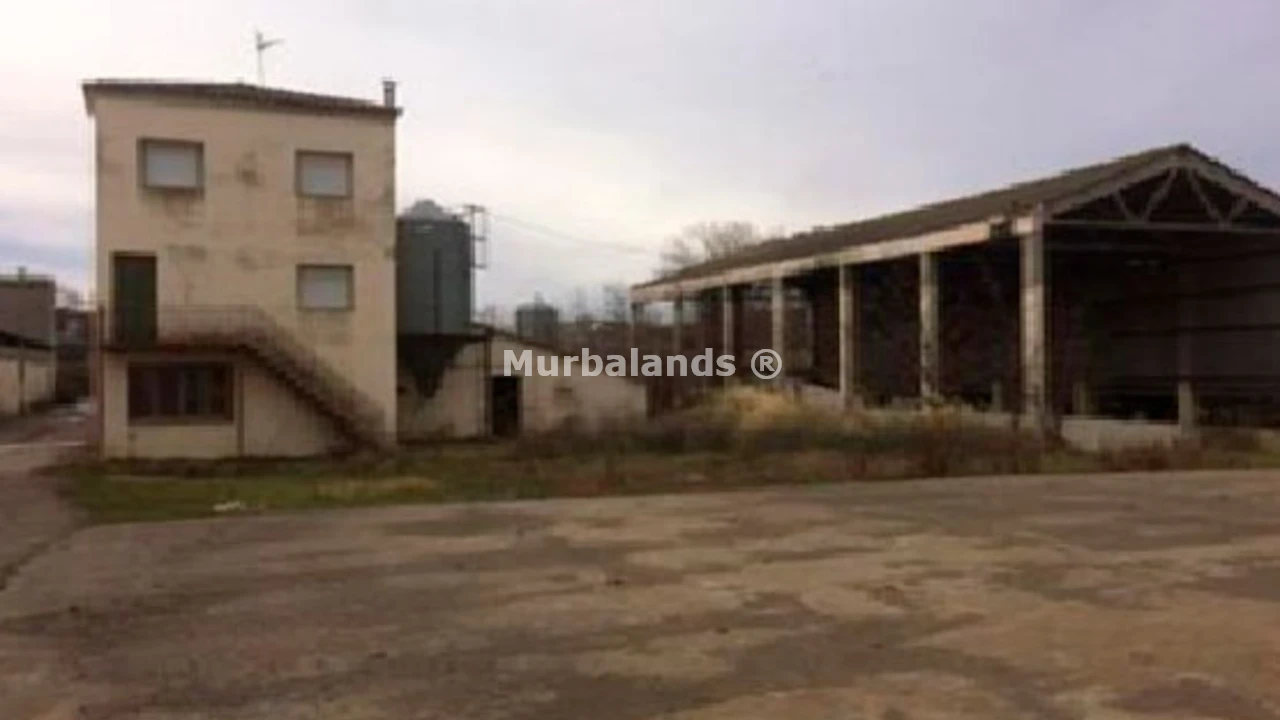 Foto de un terreno o una obra parada para mostrar en el detalle del inmueble