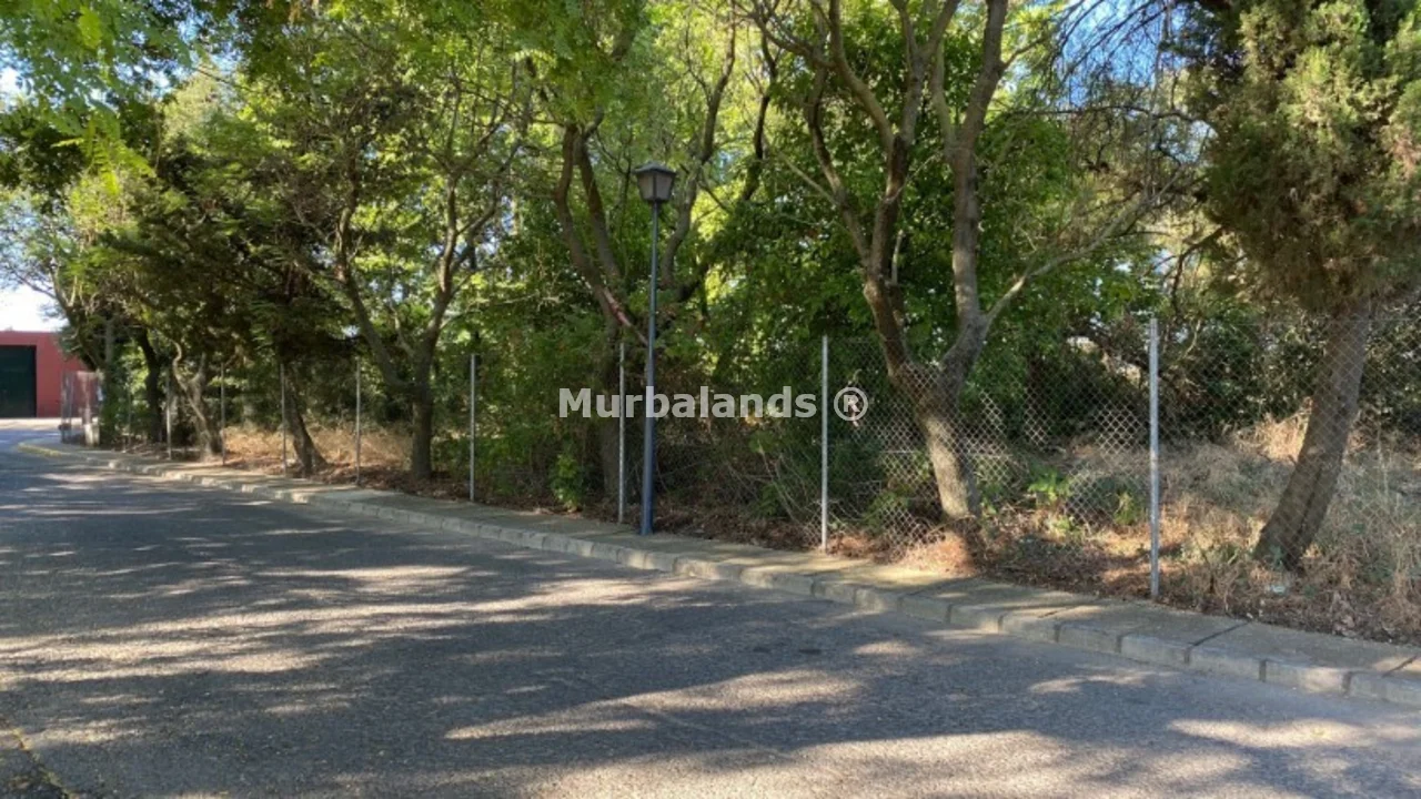 Foto de un terreno o una obra parada para mostrar en el detalle del inmueble