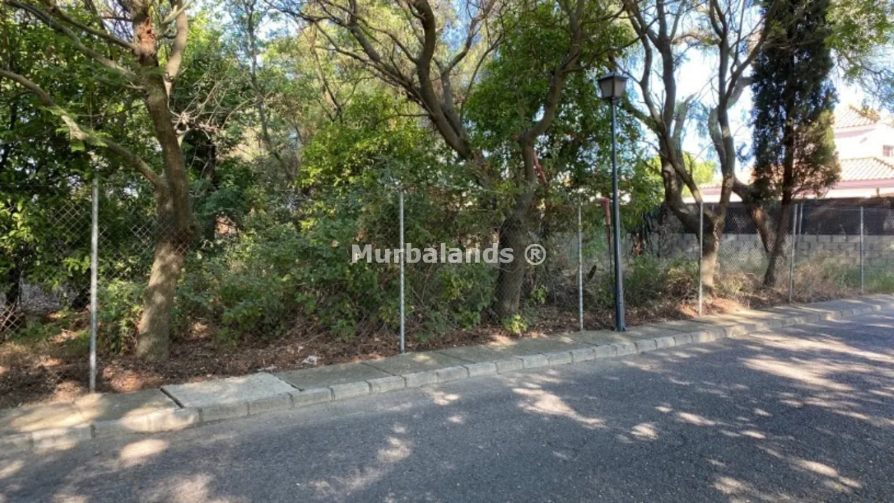 Foto de un terreno o una obra parada para mostrar en el detalle del inmueble