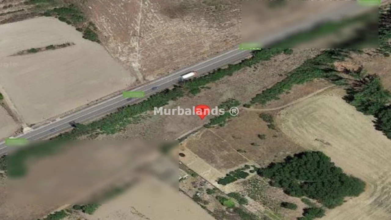 Foto de un terreno o una obra parada para mostrar en el detalle del inmueble