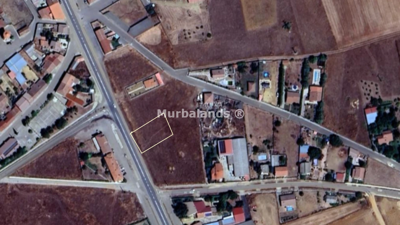 Foto de un terreno o una obra parada para mostrar en el detalle del inmueble