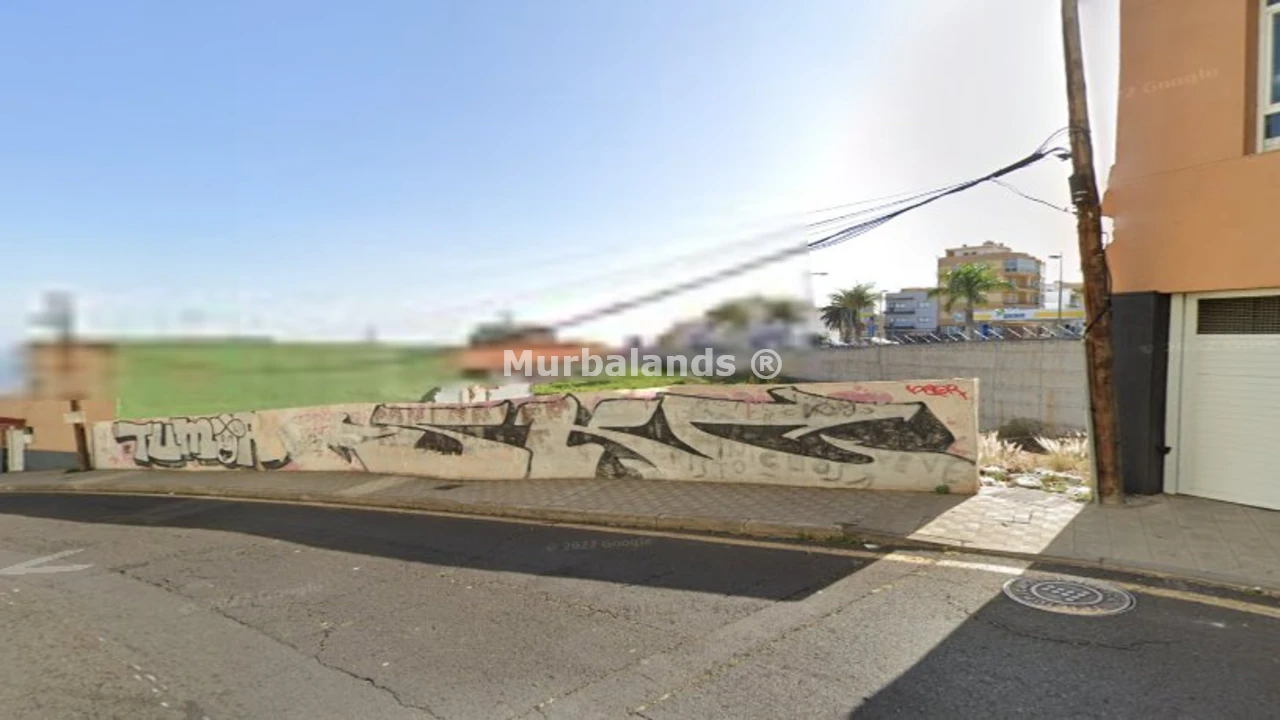 Foto de un terreno o una obra parada para mostrar en el detalle del inmueble