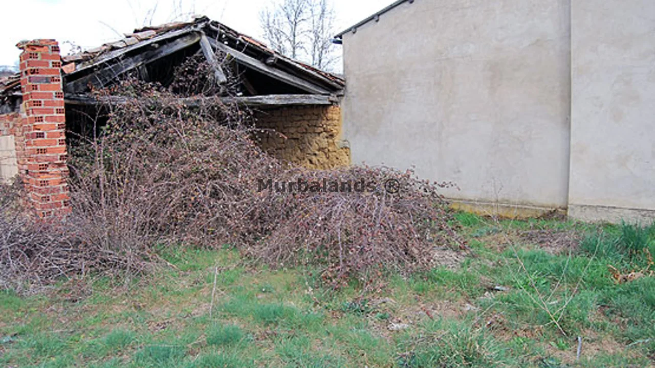 Foto de un terreno o una obra parada para mostrar en el detalle del inmueble