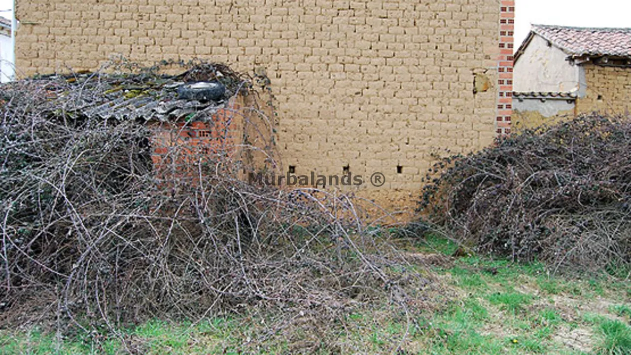 Foto de un terreno o una obra parada para mostrar en el detalle del inmueble