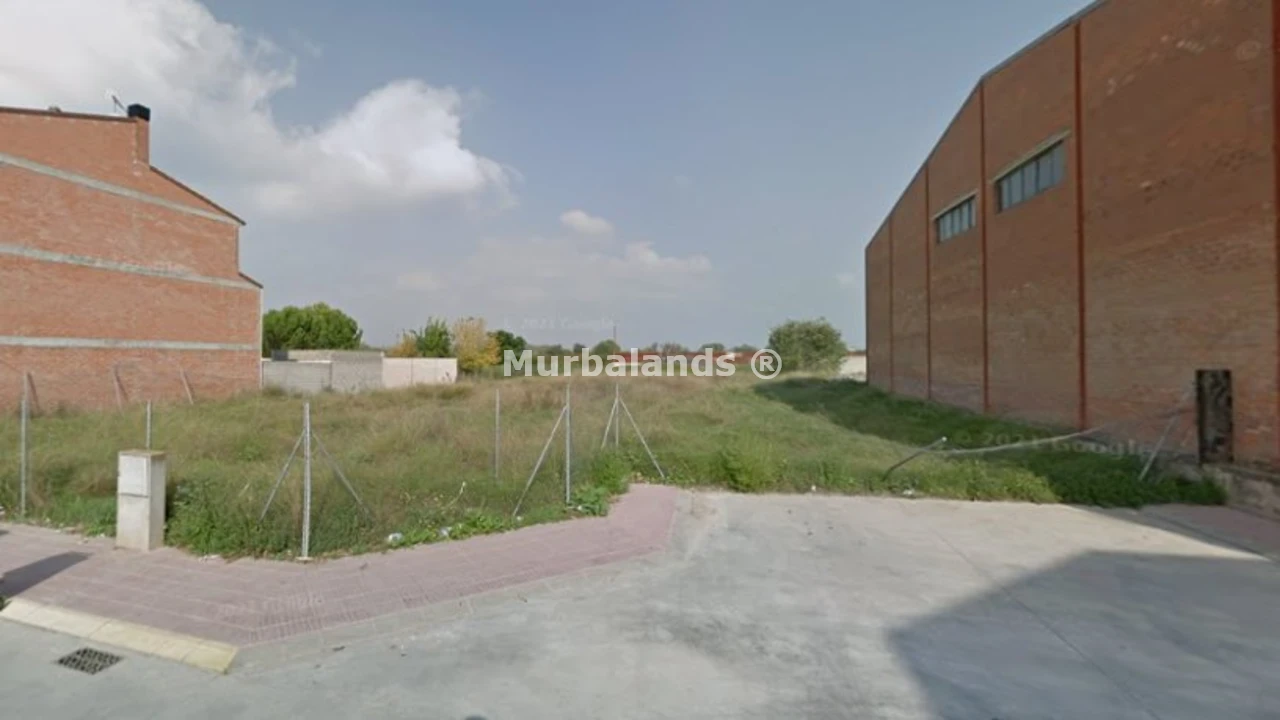 Foto de un terreno o una obra parada para mostrar en el detalle del inmueble