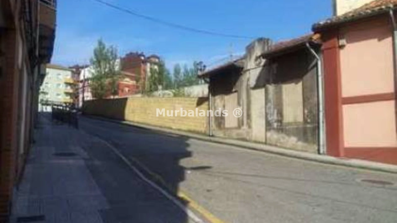 Terreno destacado