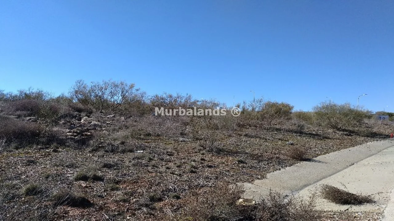 Foto de un terreno o una obra parada para mostrar en el detalle del inmueble