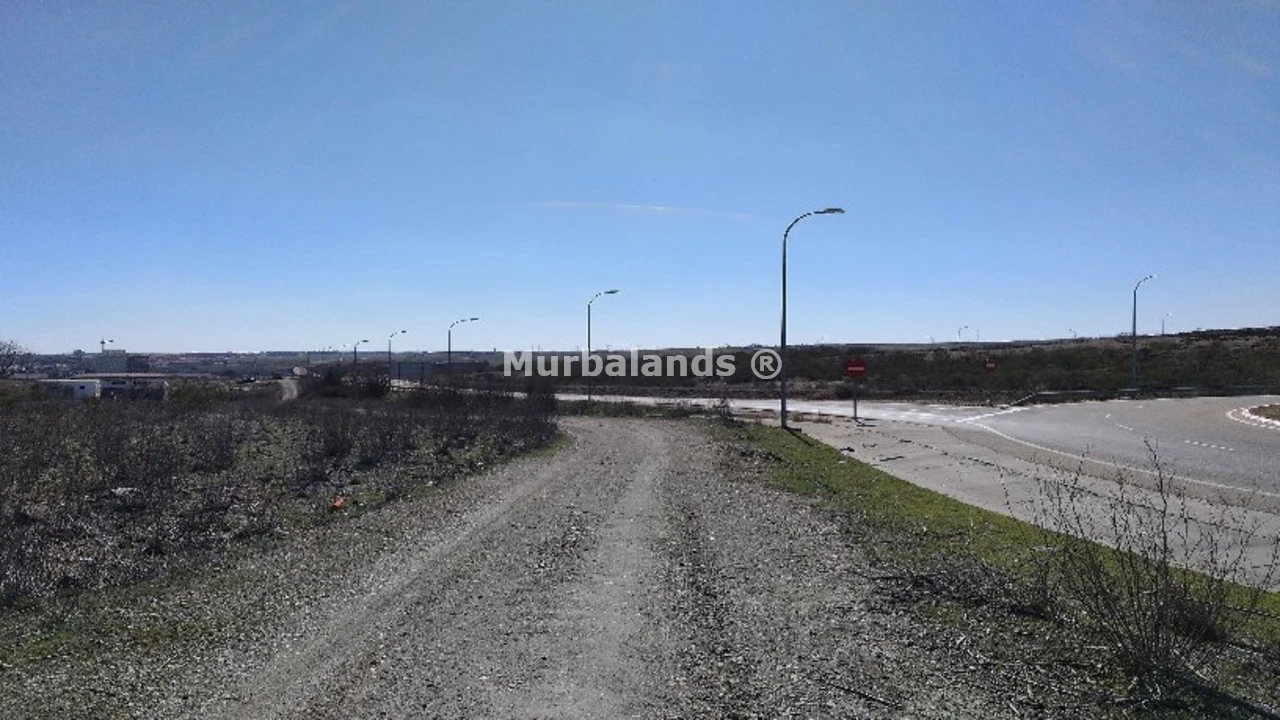 Foto de un terreno o una obra parada para mostrar en el detalle del inmueble