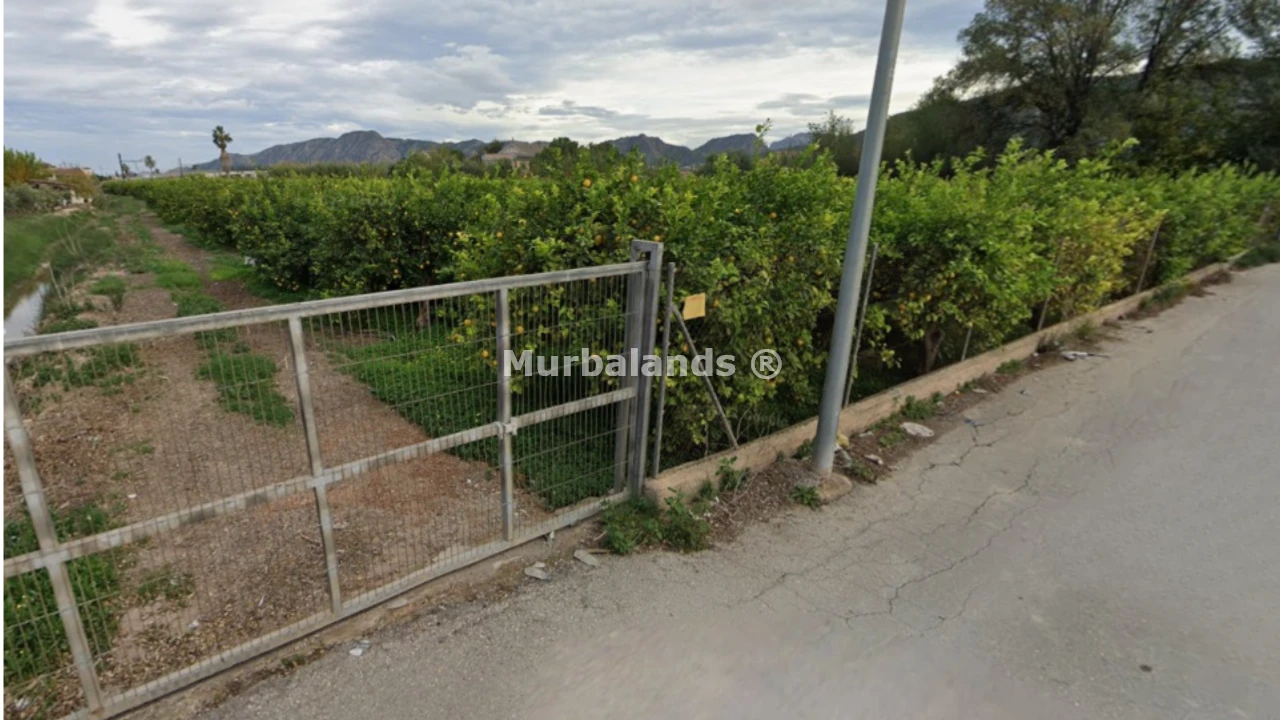 Foto de un terreno o una obra parada para mostrar en el detalle del inmueble