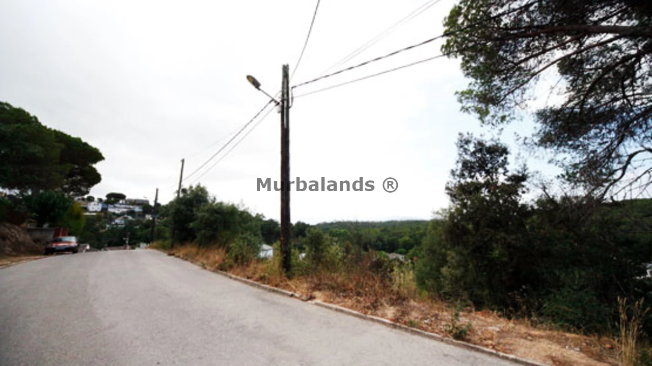 Foto de un terreno o una obra parada para mostrar en el detalle del inmueble