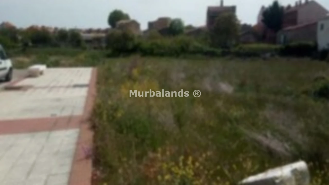 Foto de un terreno o una obra parada para mostrar en el detalle del inmueble