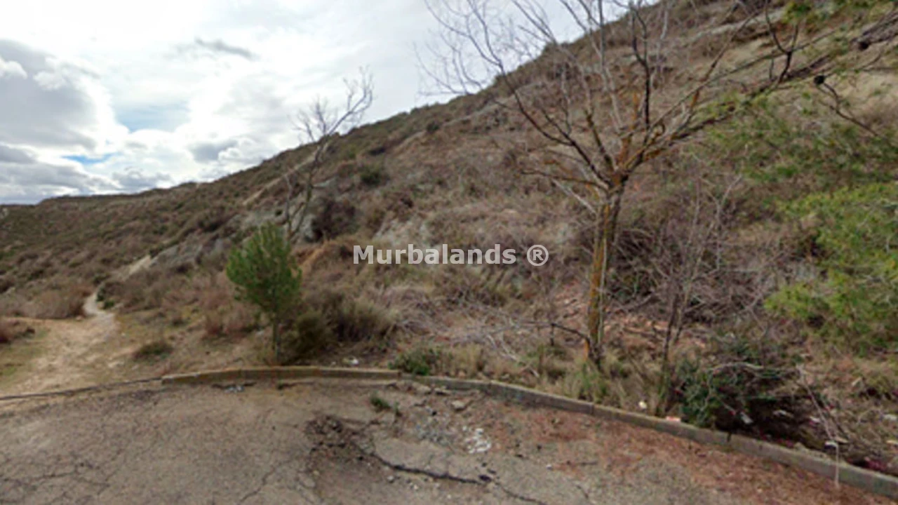 Foto de un terreno o una obra parada para mostrar en el detalle del inmueble