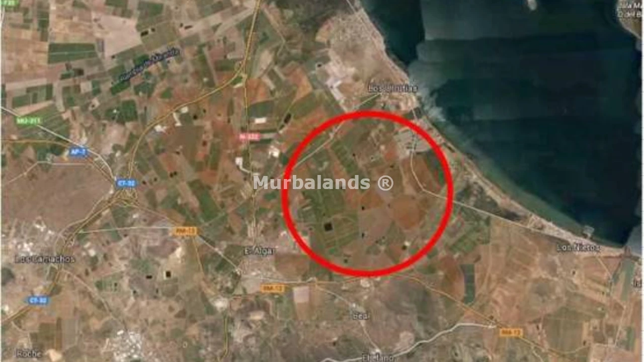 Foto de un terreno o una obra parada para mostrar en el detalle del inmueble
