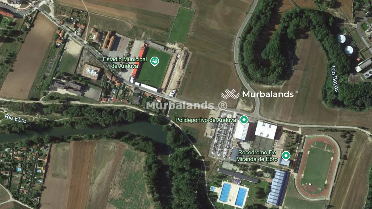 Foto de un terreno o una obra parada para mostrar en el detalle del inmueble