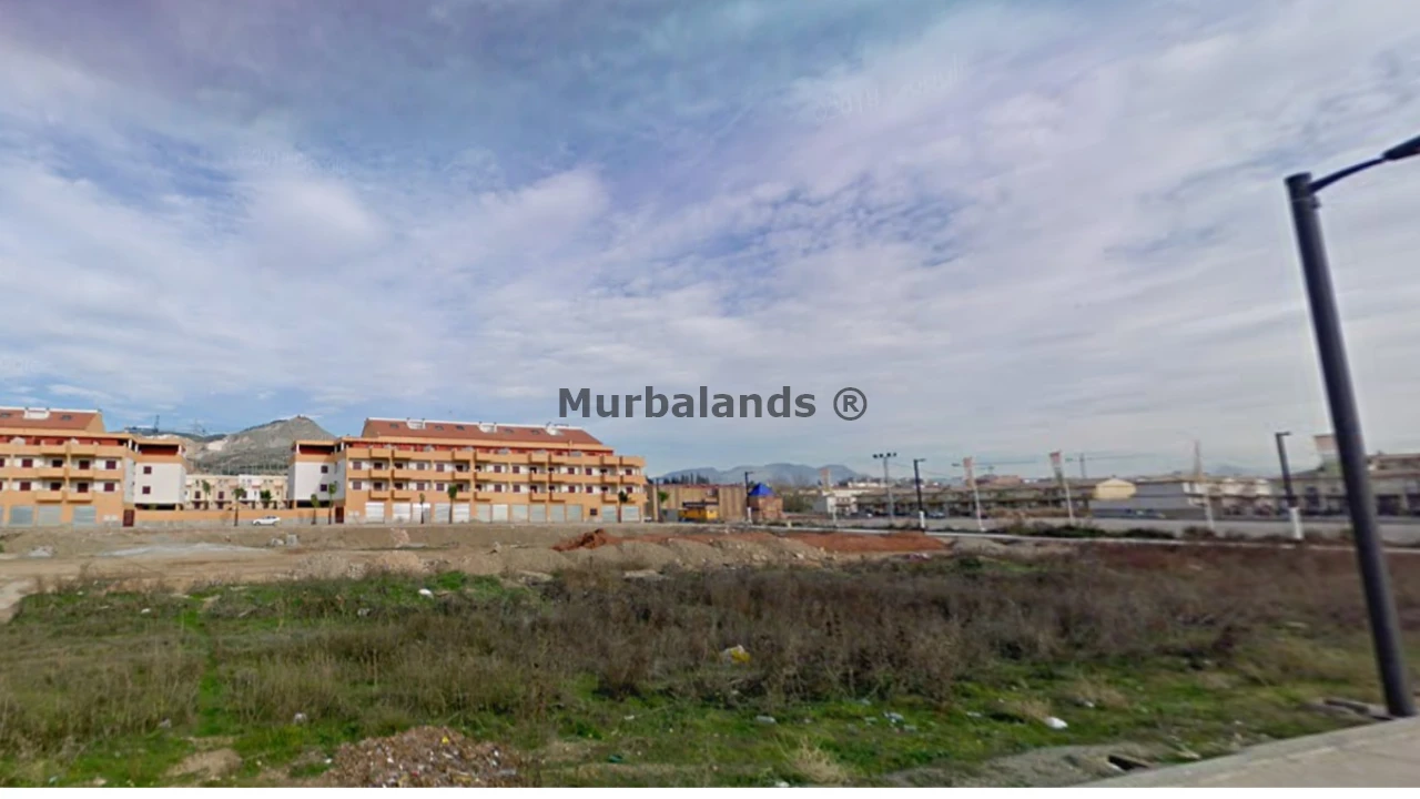 Foto de un terreno o una obra parada para mostrar en el detalle del inmueble