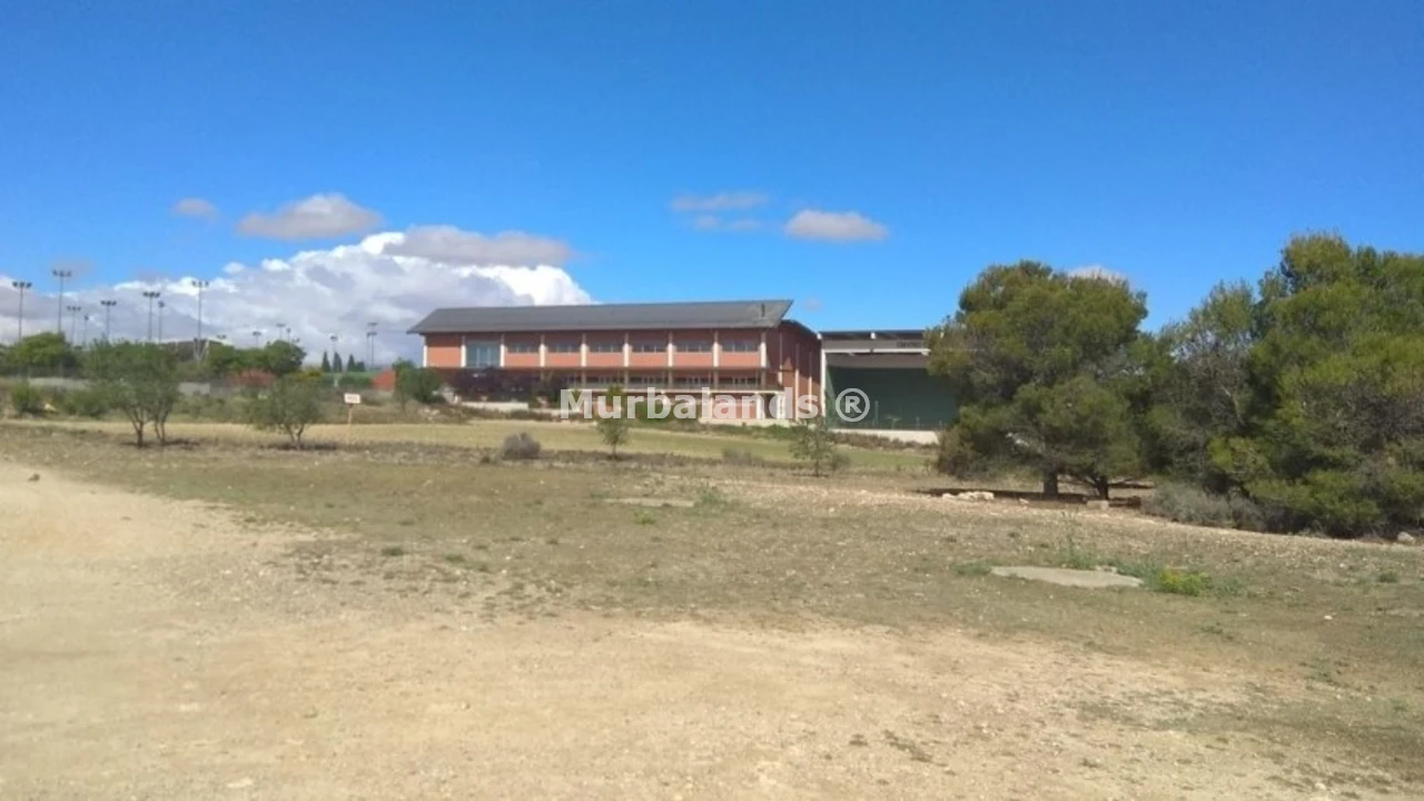 Foto de un terreno o una obra parada para mostrar en el detalle del inmueble