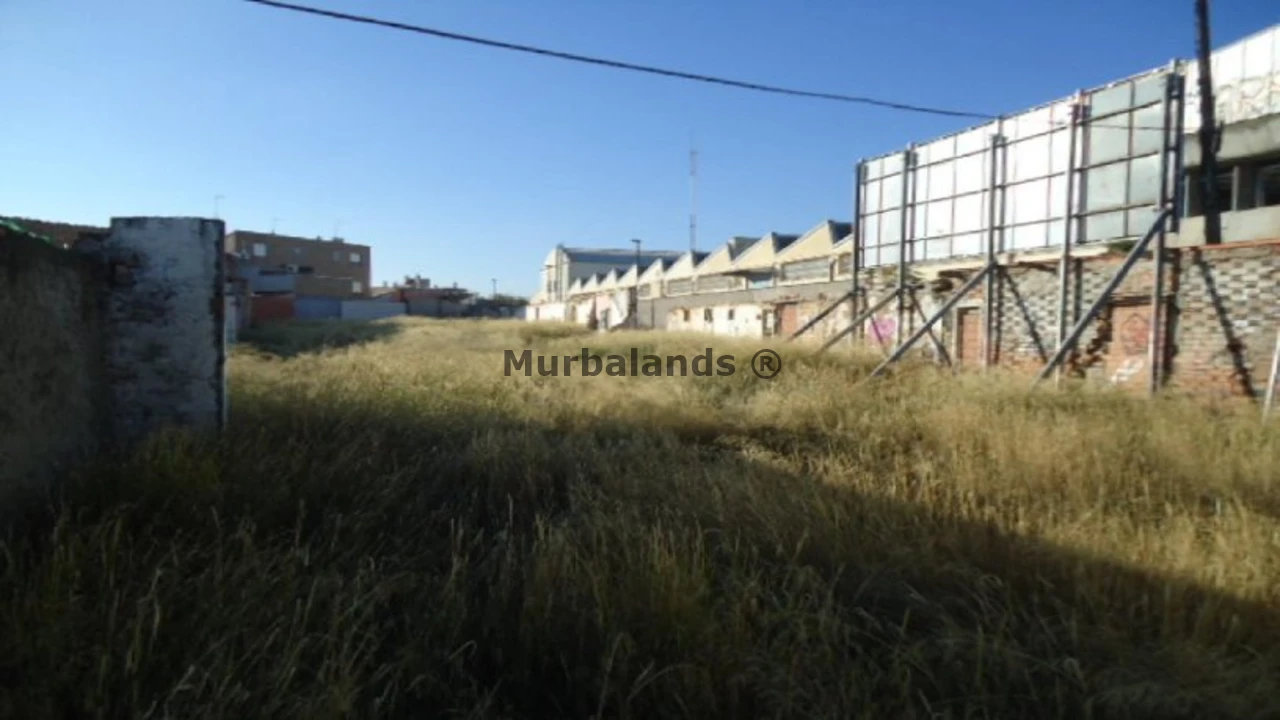 Foto de un terreno o una obra parada para mostrar en el detalle del inmueble