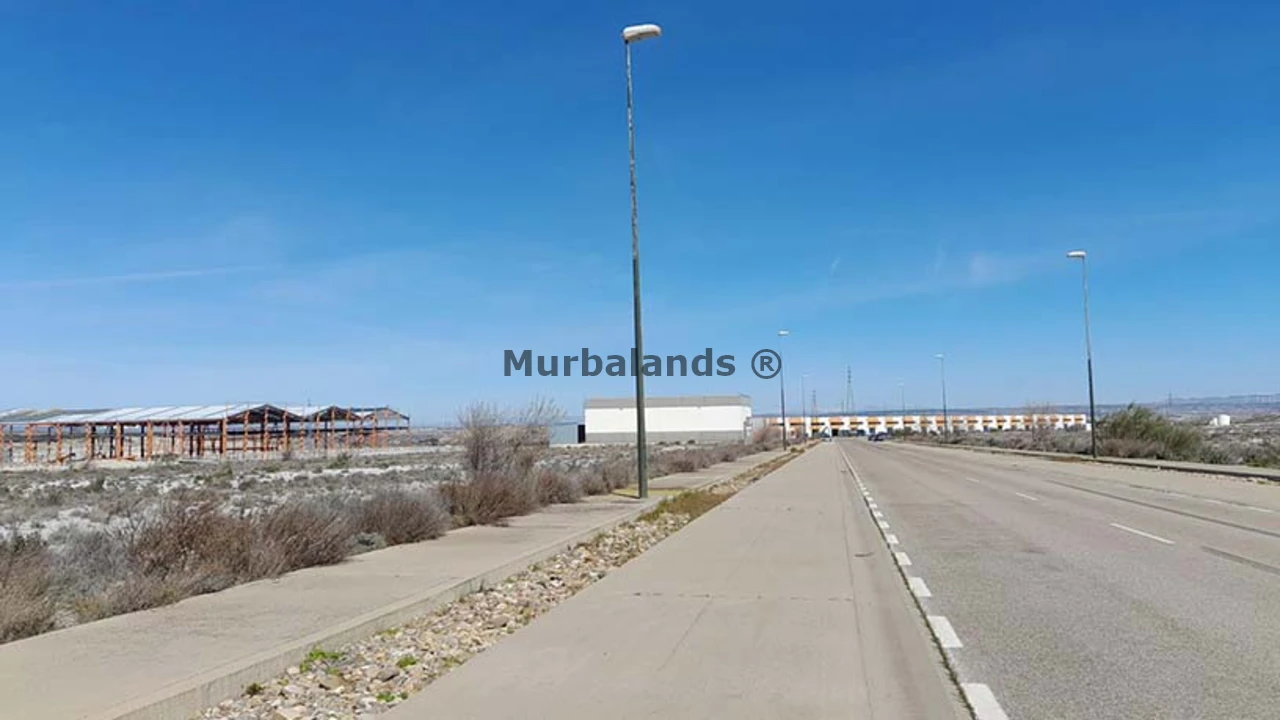Foto de un terreno o una obra parada para mostrar en el detalle del inmueble