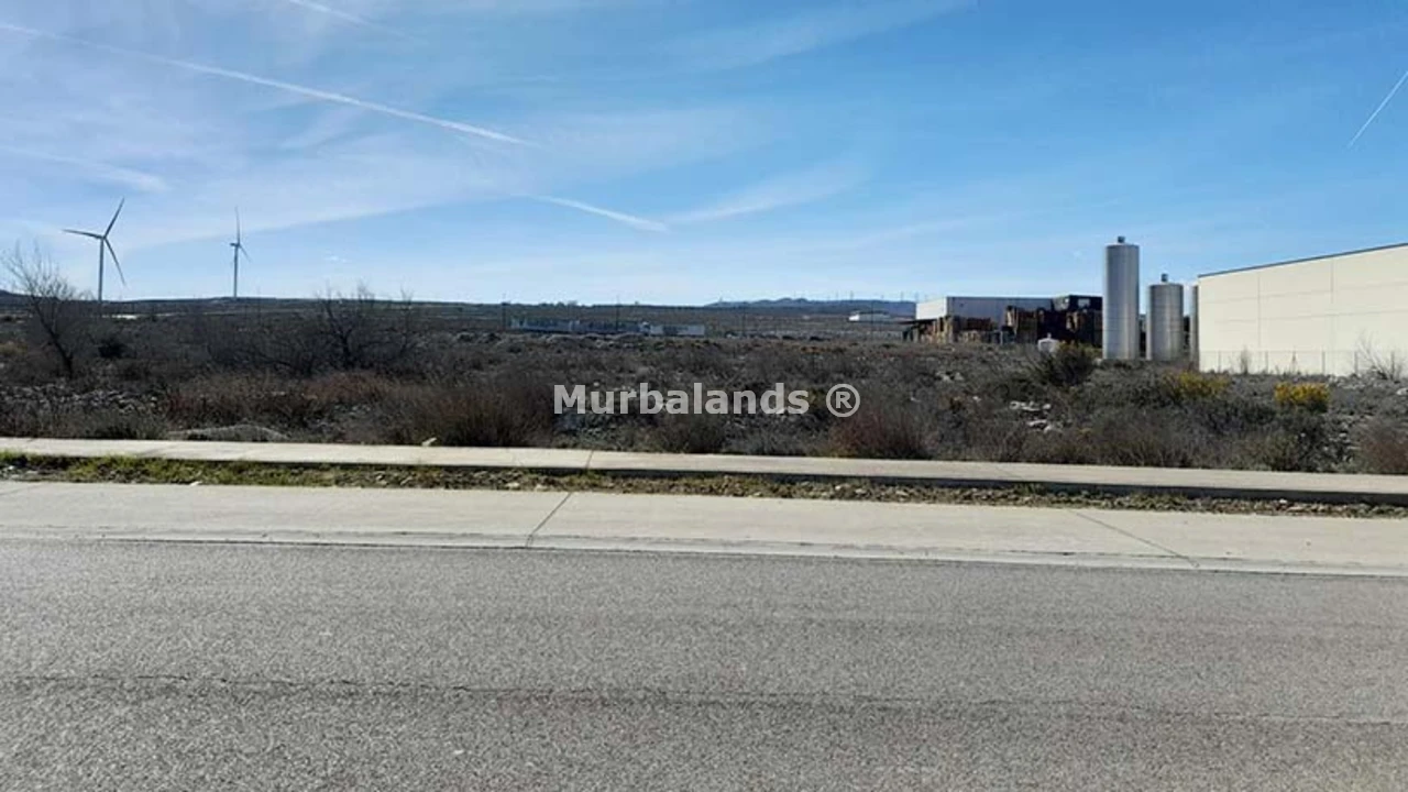 Foto de un terreno o una obra parada para mostrar en el detalle del inmueble